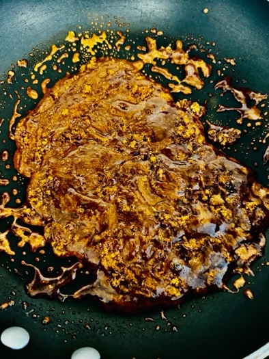 Jaggery & Chili Flake Caramelized Nuts - Image 4