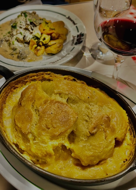 Quenelle de Brochet at Comptoir Brunet restaurant, Lyon