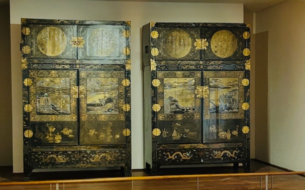 Images of pieces belonging to permanent Guimet museum collection