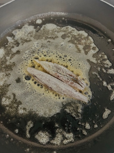 Pan Fried Anchovies - Frying & Plating - Step 5