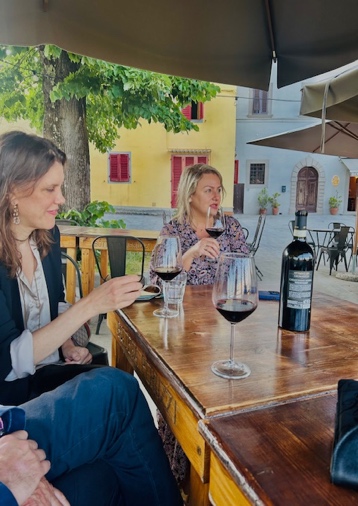 Drinks in the courtyard of the trattoria bar