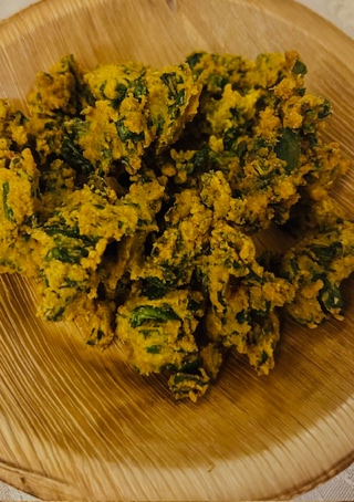 Scrunchy spinach pakora