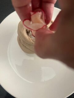 Chicken Liver Millefeuille - Pavlova - Step 4