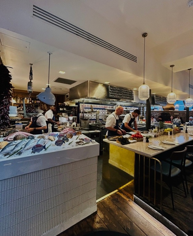 Image of the Interior of Savor