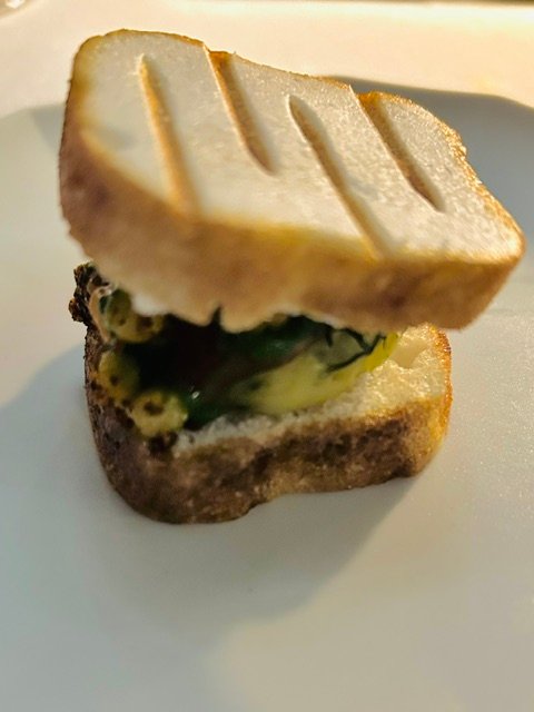 Course 7: Aloo Bonda Sandwich